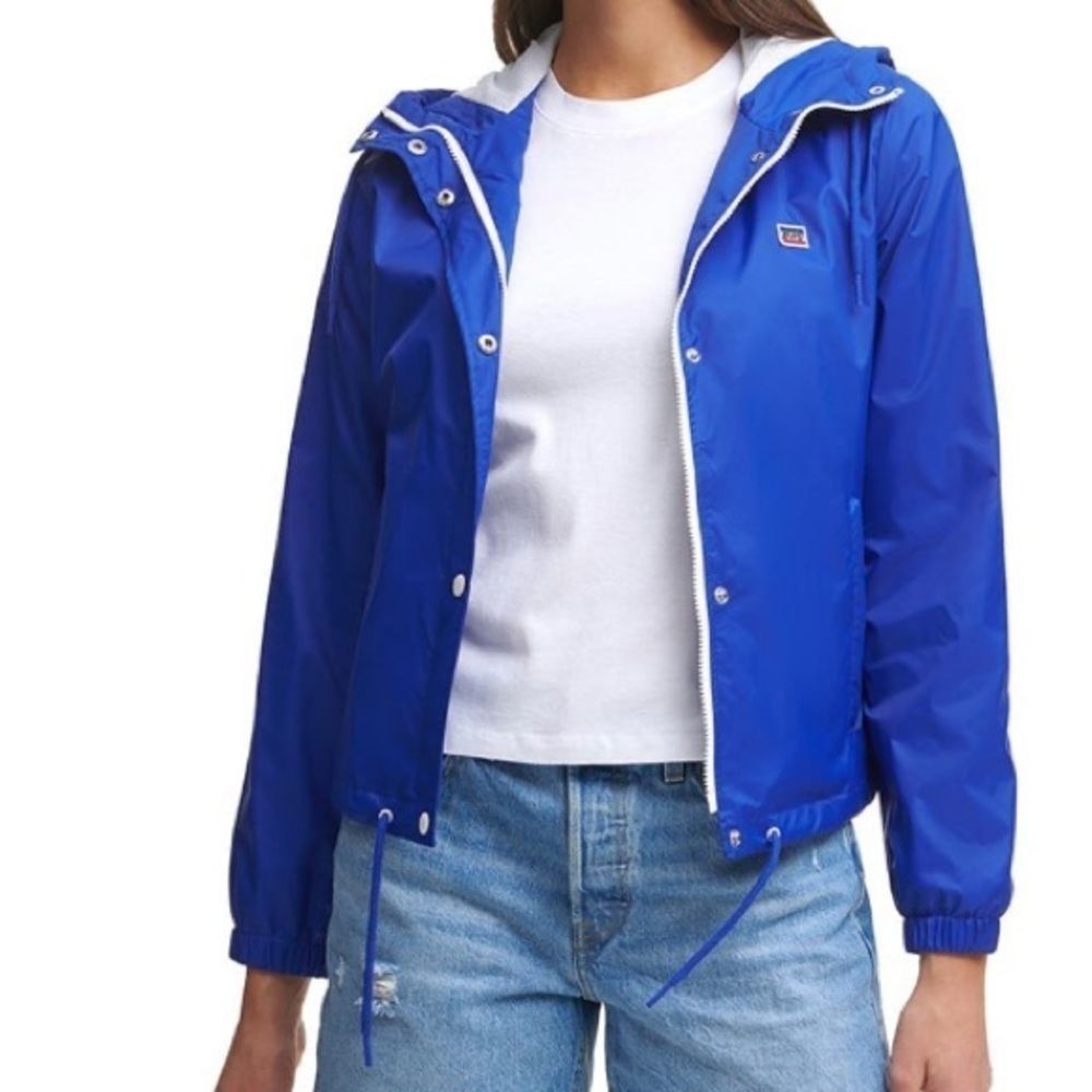Levi’s Retro Hooded Coach’s Jacket (M)